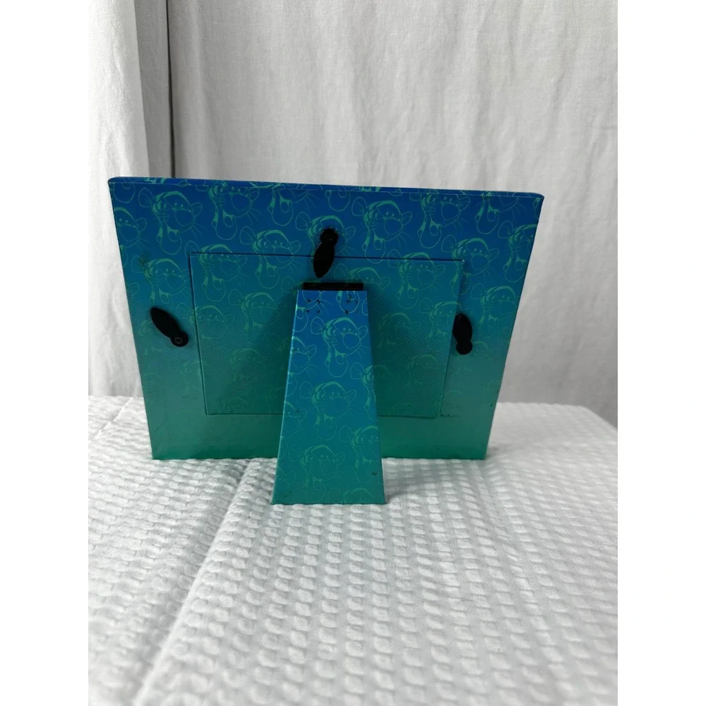 Walt Disney Tigger Picture Frame Bouncy Winnie Pooh green blue photo springy‎